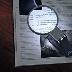 National Geographic 2.5/5x LED Magnifying Glass 96-29501 - CoreScientifics-Telescopes, Sport Optics & More